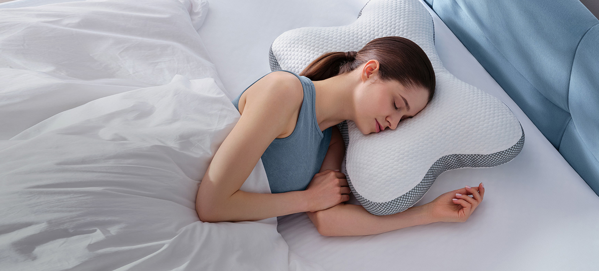 Monaróir cúr cuimhne Ramya